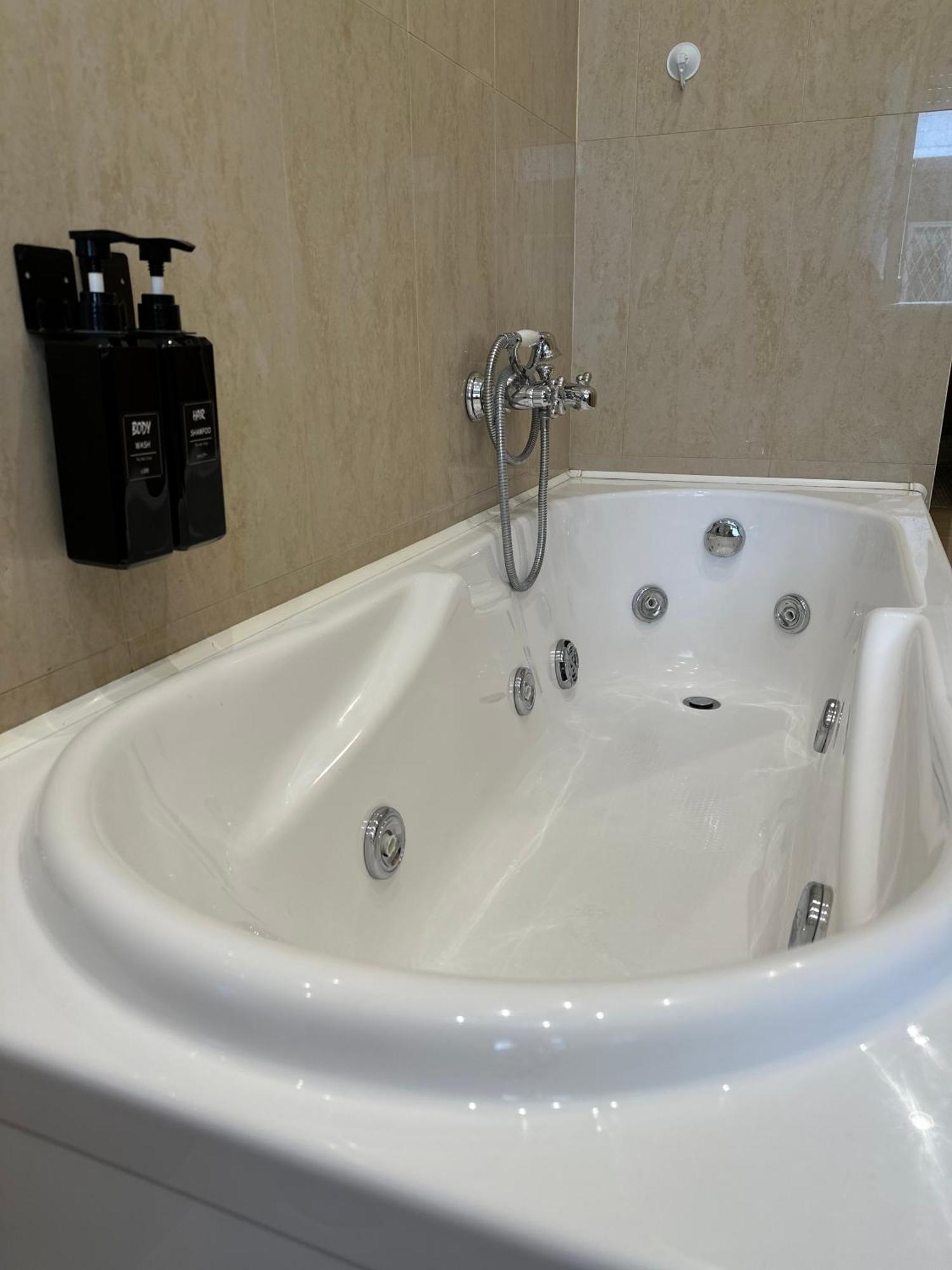 Luxurious Flat Close To The Vatican/Metro Rom Exterior foto